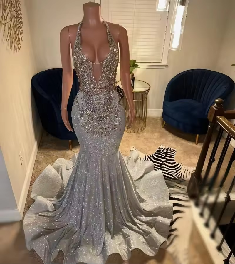 2025 Silver Crystal Prom Dresses Luxury For Black Girl Party Gowns Halter Mermaid Evening Dress Customized Vestidos De Gala