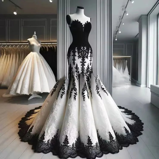 Customized Black White Gothic Lace Mermaid Wedding Dresses 2025 Applique Sleeveless Long Train Plus Size Garden Bridal Gowns